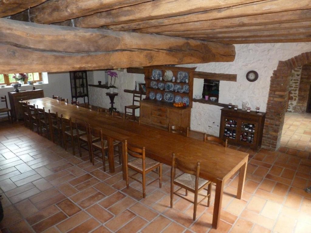 مبيت وإفطار Saint-Amand-en-Puisaye Domaine De Varenne المظهر الخارجي الصورة